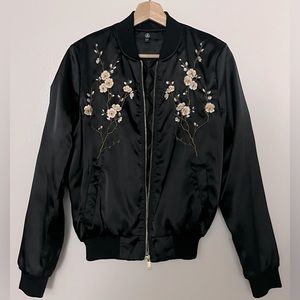 Missguided Floral Embroidered Black Jacket, US6